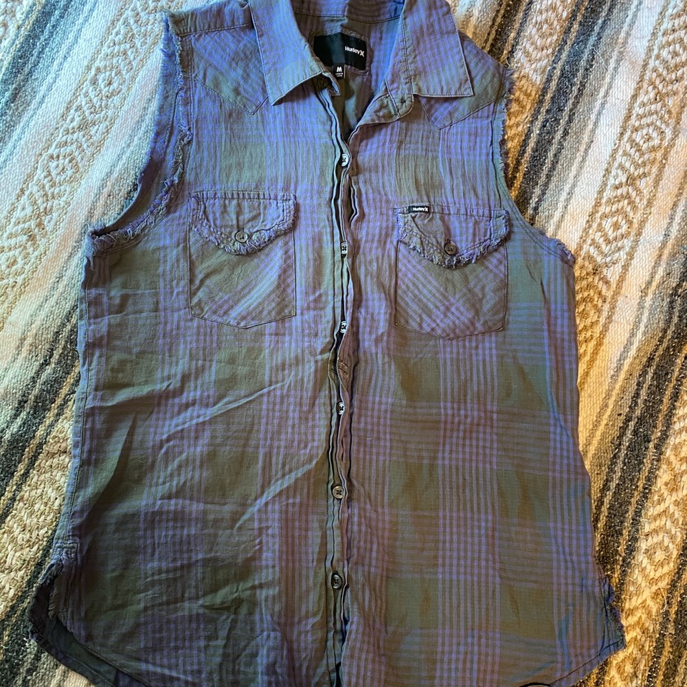 Vintage Hurley Sleeveless Plaid Button Up